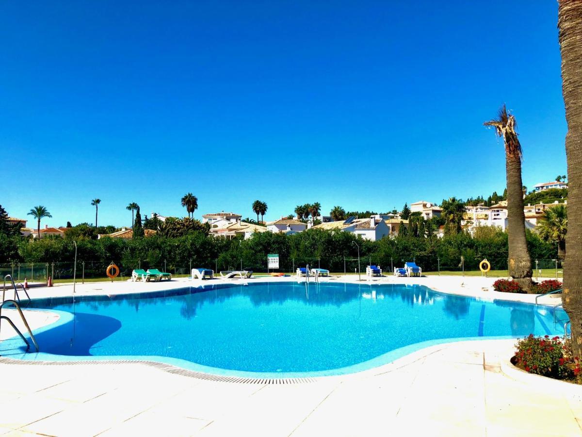 Lovely Sea Views Apartment On La Costa Del Sol El Faro Dış mekan fotoğraf