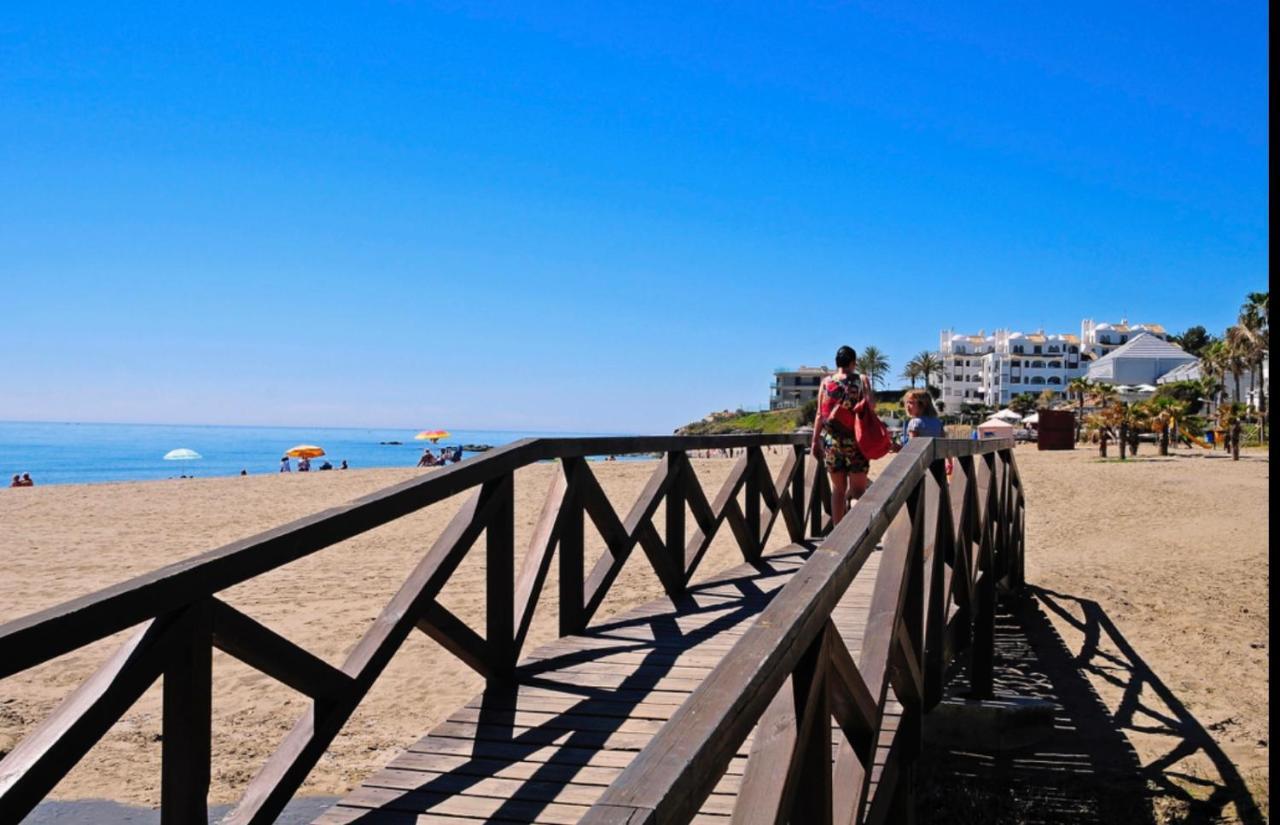 Lovely Sea Views Apartment On La Costa Del Sol El Faro Dış mekan fotoğraf